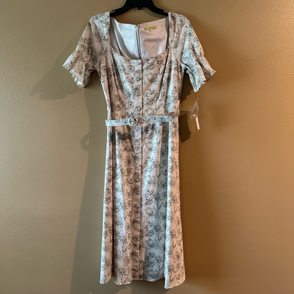 Floral Print Midi Dress with Belt